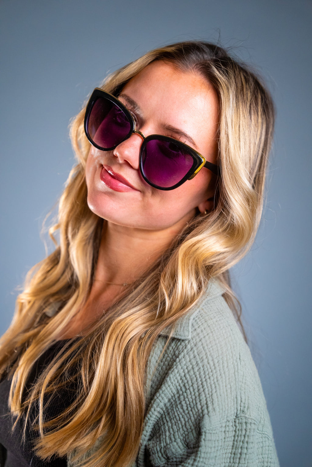 LADYBOSS SUNGLASSES - CONTOURS-3