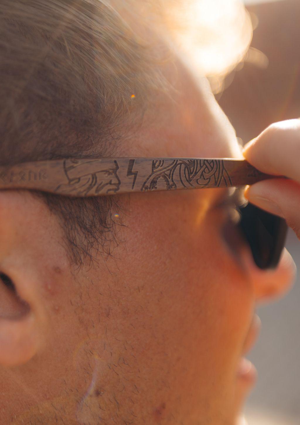 Eyewood | Engraved wooden sunglasses - Vikings-4